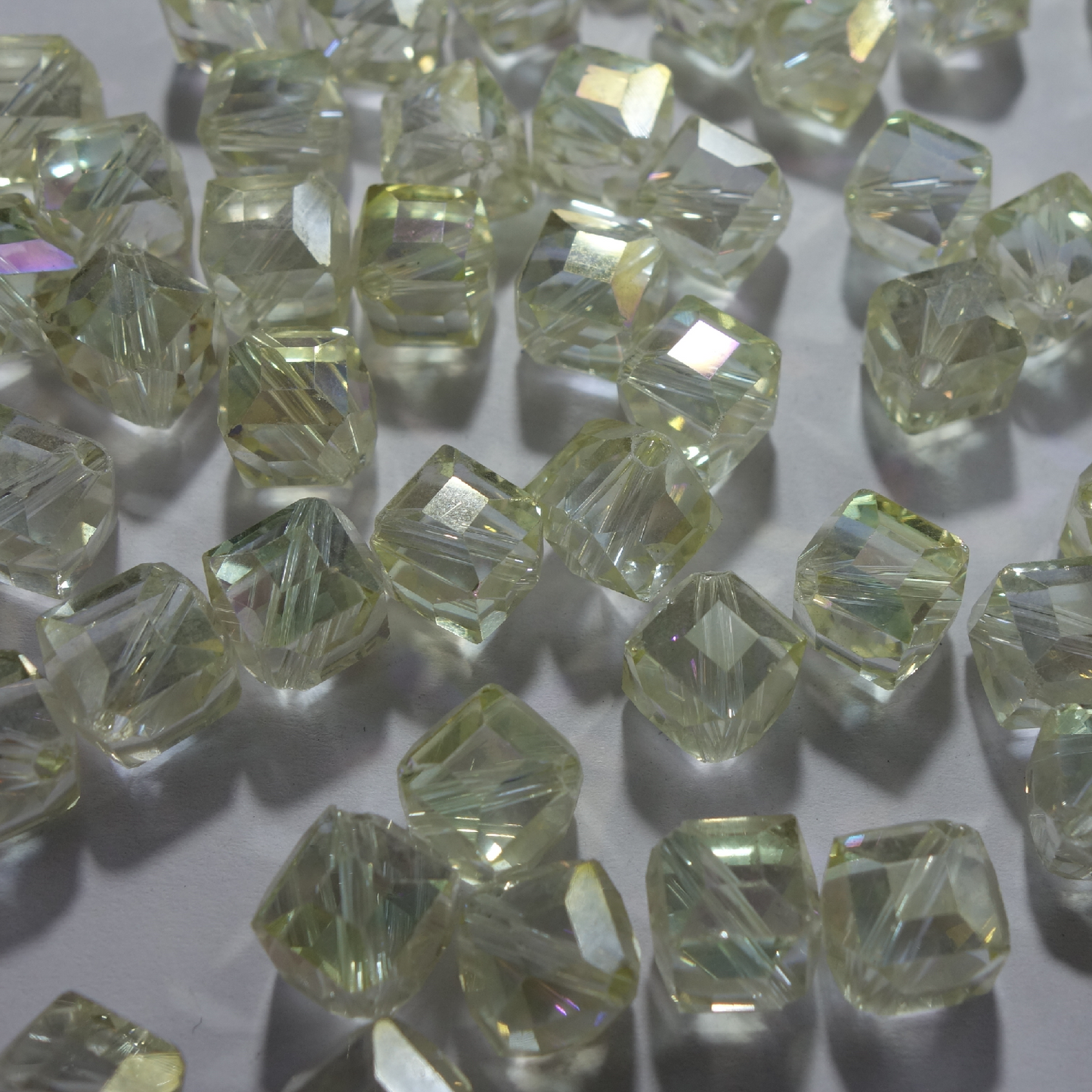 Loose Glass Beads (PER PIECE)