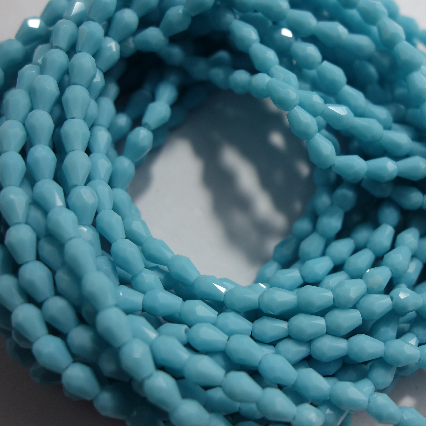 DROP GLASS BEADS (PER STRING)