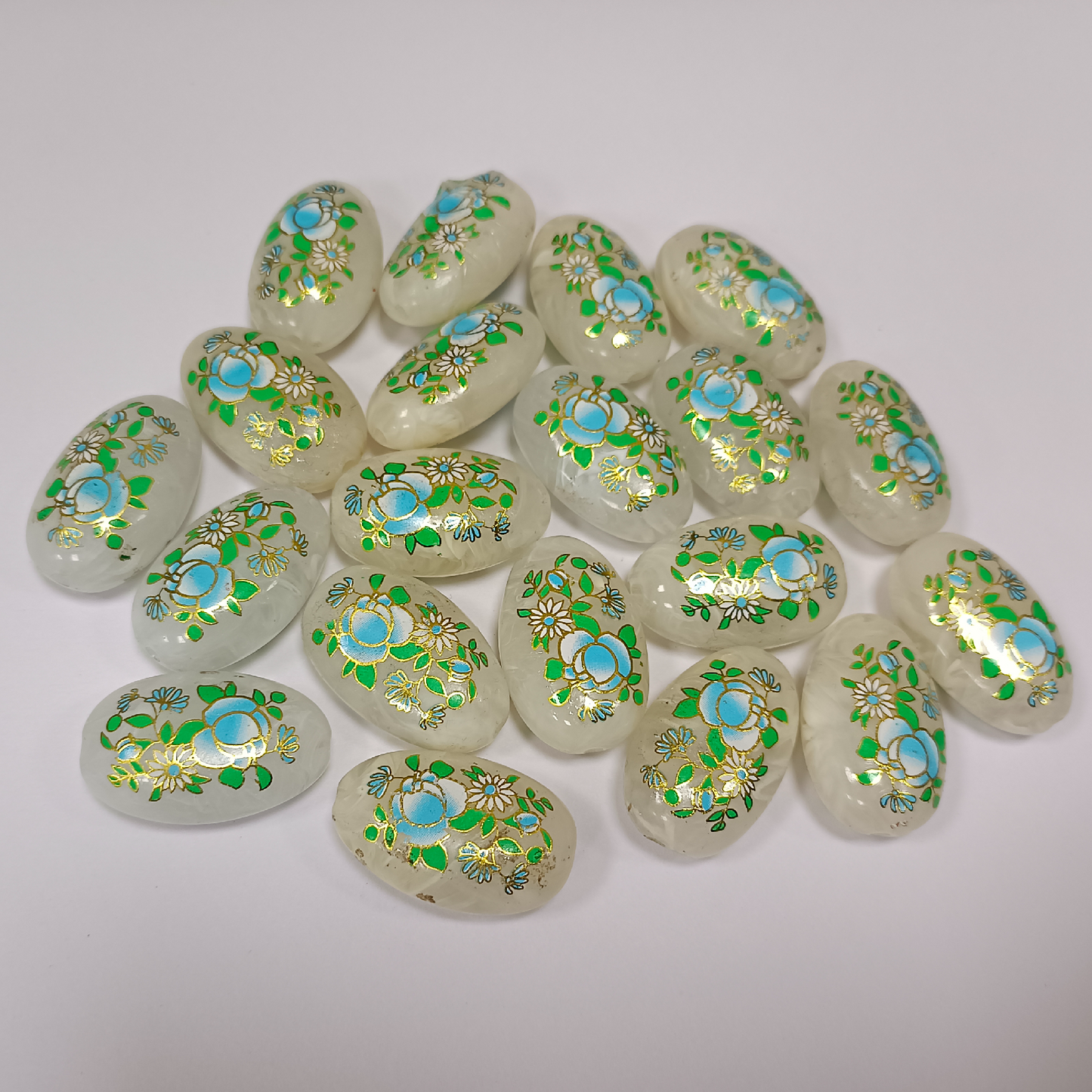 ACRYLIC BEADS PRINTED OVAL PER PIECE